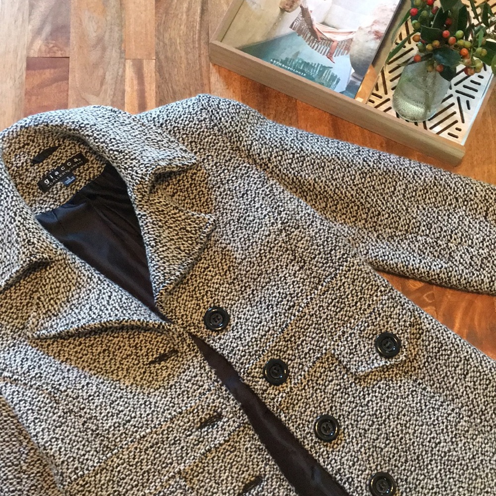 Coat - Picture 2 of 5